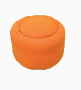 橘色椅子