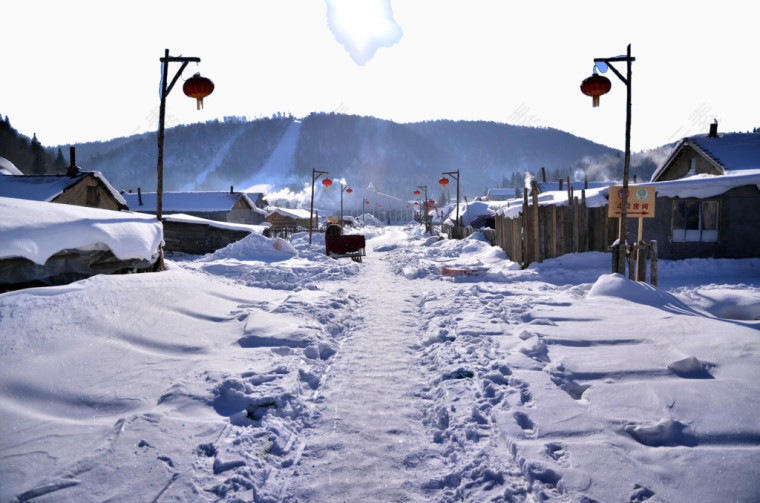 山中村庄雪景