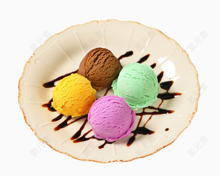 盘子里的冰淇淋