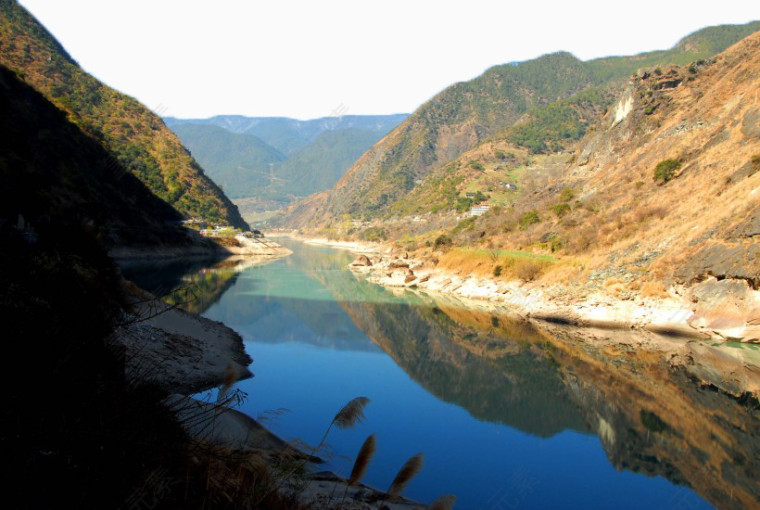 云南玉龙虎跳峡风景四