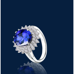 蓝宝石钻戒戒指首饰珠宝