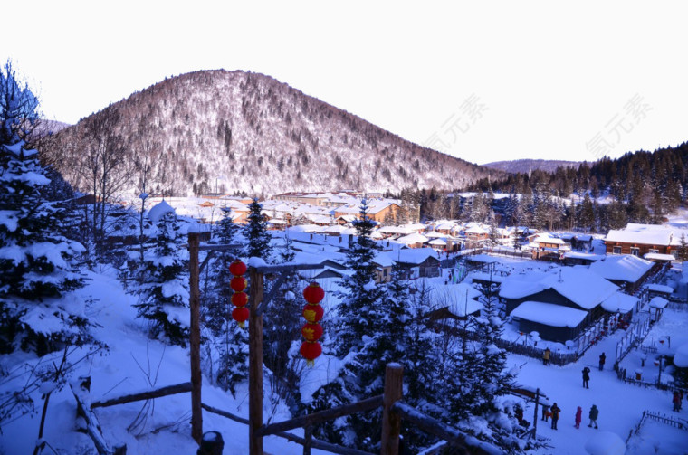 村庄雪景俯瞰图