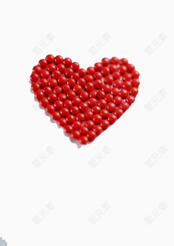 红豆组成的心形