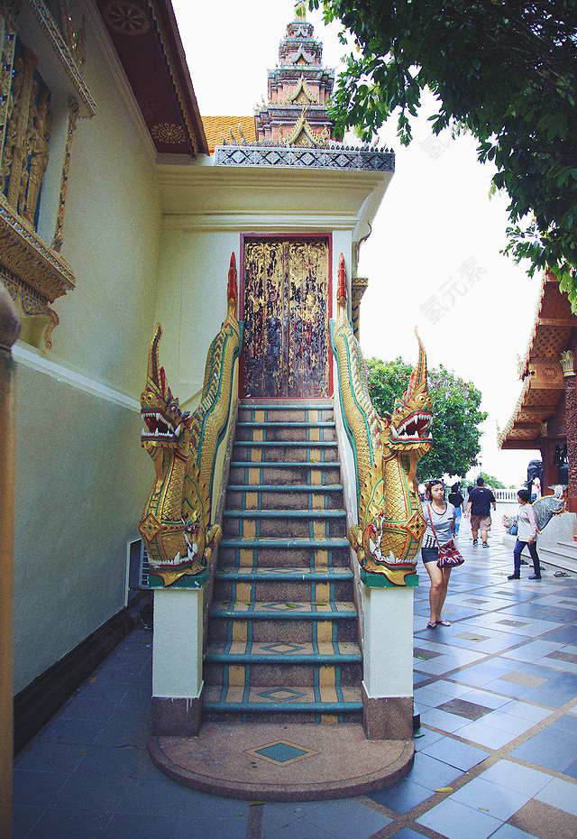 泰国清迈东南亚风格楼梯