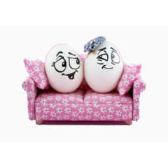 沙发上的两个鸡蛋