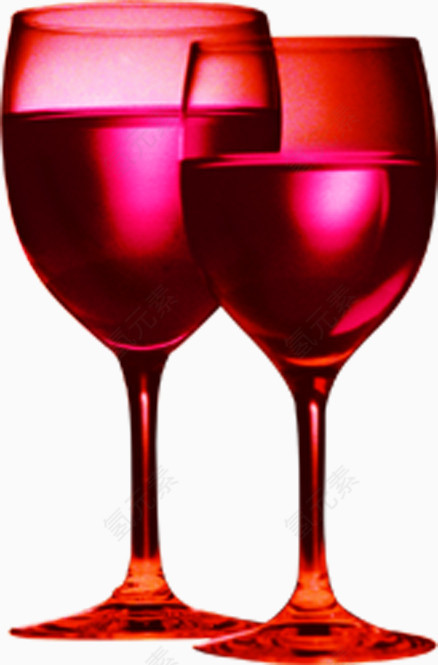 红色透明葡萄酒杯