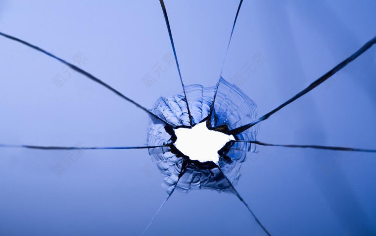 玻璃碎了一个洞高清免扣素材