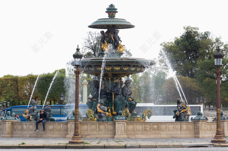 巴黎协和广场海神喷泉