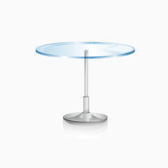 透明的玻璃桌子