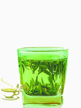 一玻璃杯绿茶