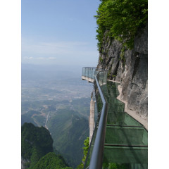 天门山玻璃栈道