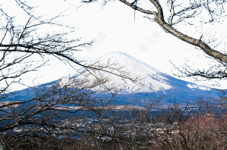 美丽的日本富士山冬日风景