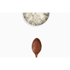 白米饭和勺子