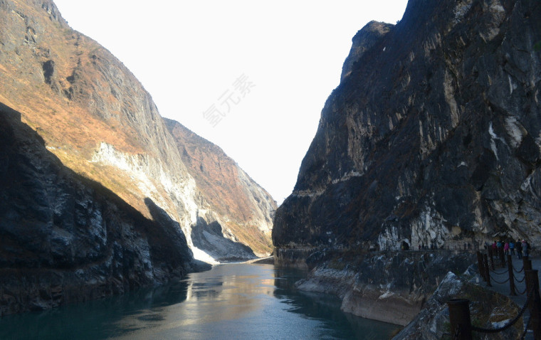 虎跳峡景区