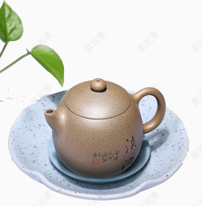 盘子里的茶壶
