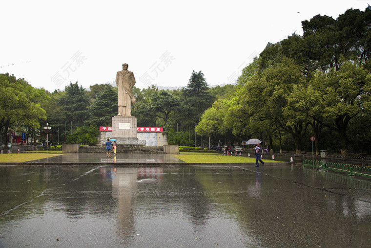 岳麓山前门