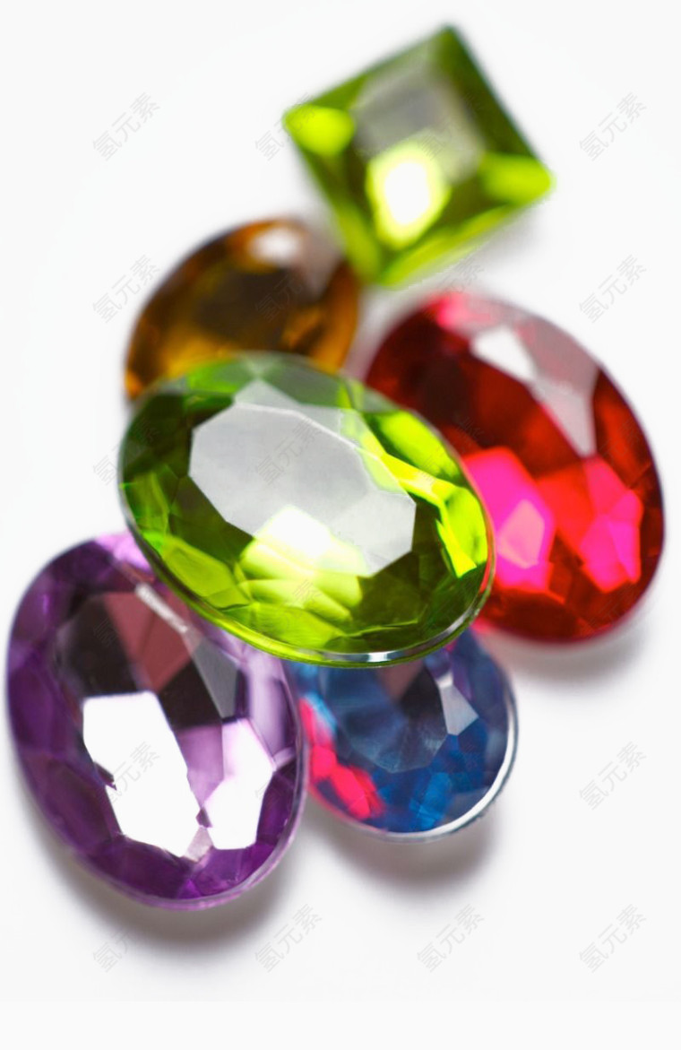 彩色的钻石珠宝