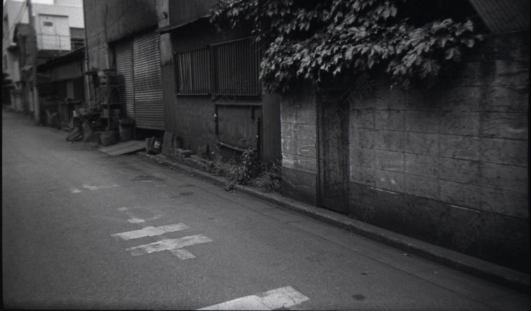 老街道黑白图片