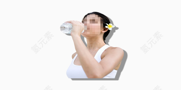 运动喝水的美女