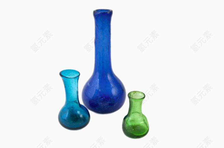 三个彩色玻璃瓶