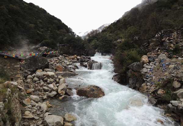 湍流美景素材