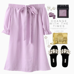 粉紫上衣和拖鞋