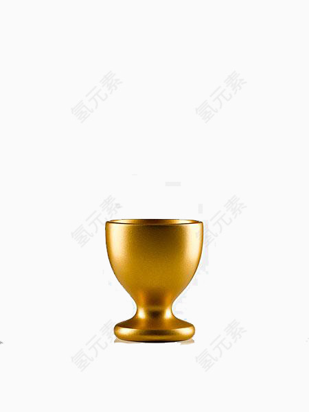 金色酒杯
