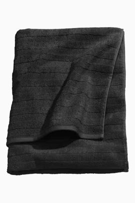 黑色浴巾
