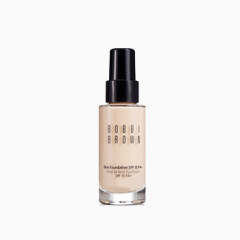 芭比波朗(Bobbi Brown)舒盈平衡粉底露0.png