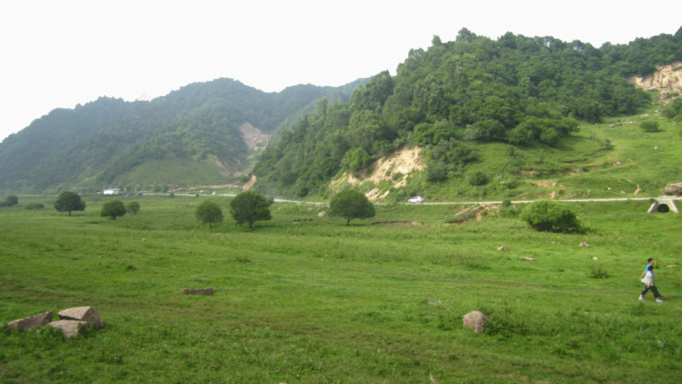 陕西关山草原景点