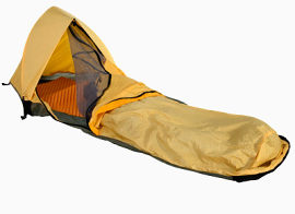 黄色的户外野营帐篷睡袋