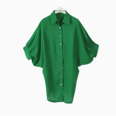 一件深绿色雪纺衬衣