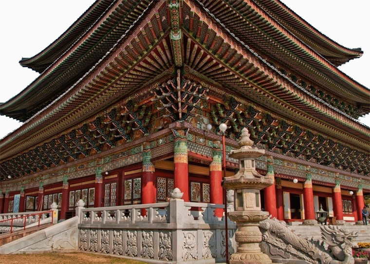药泉寺建筑