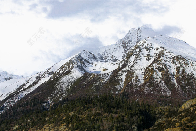 西藏昌都然乌湖风景图片