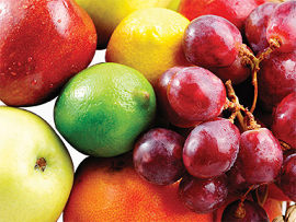 葡萄苹果水果堆